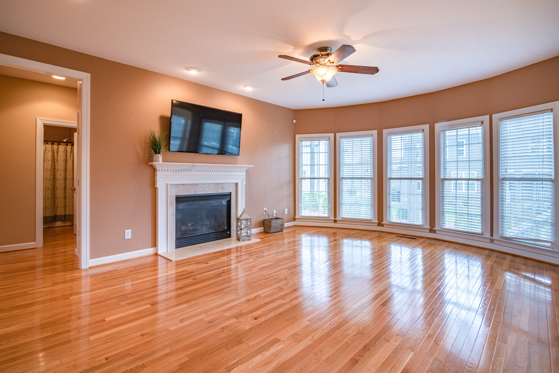 How To Clean Hardwood Floors Secrets Of A Spotless Home Weekend Landlords